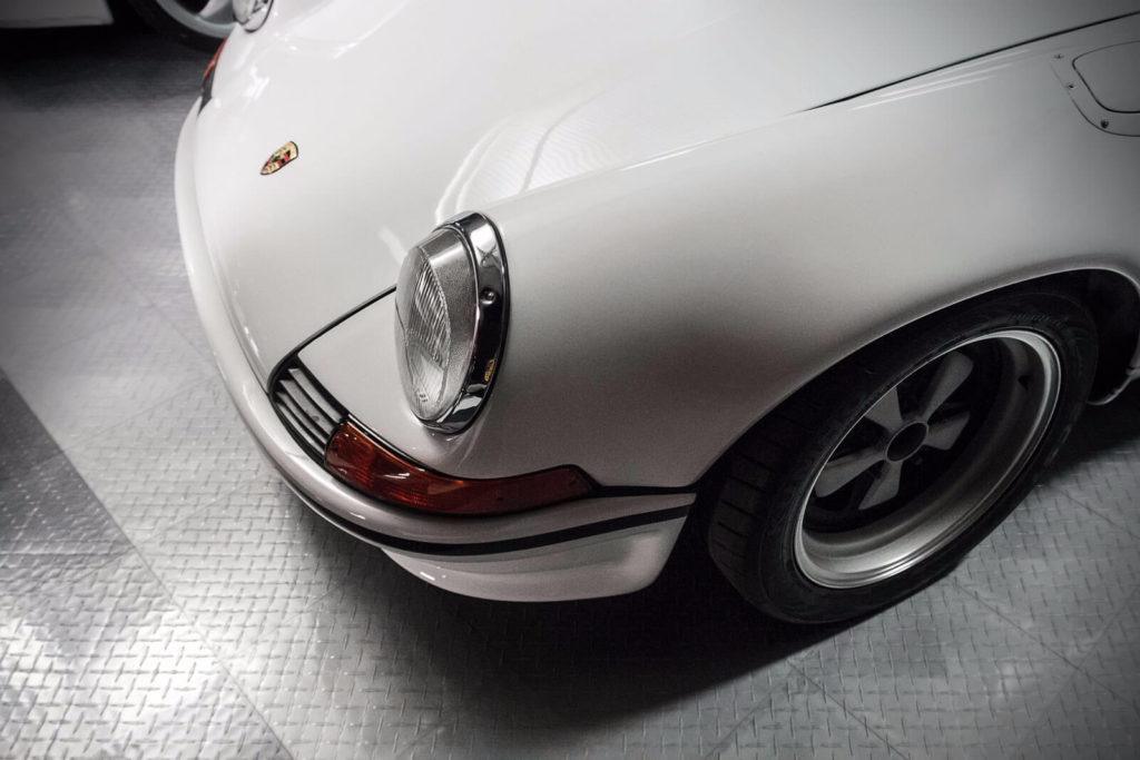 Vintage Porsche on RaceDeck Diamond