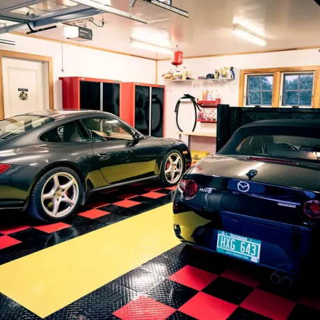 RaceTrackTileswithcars