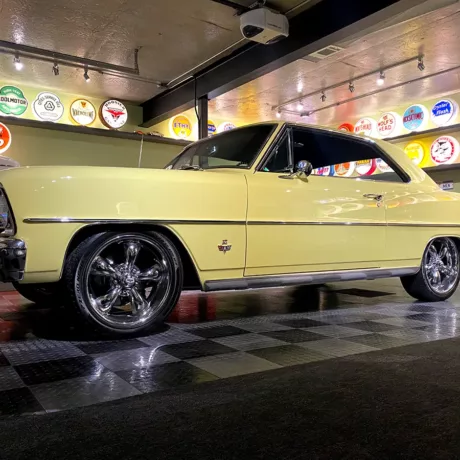 classic car on circletrac