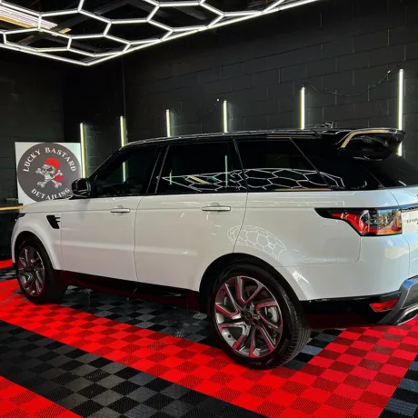 range rover on freeflow