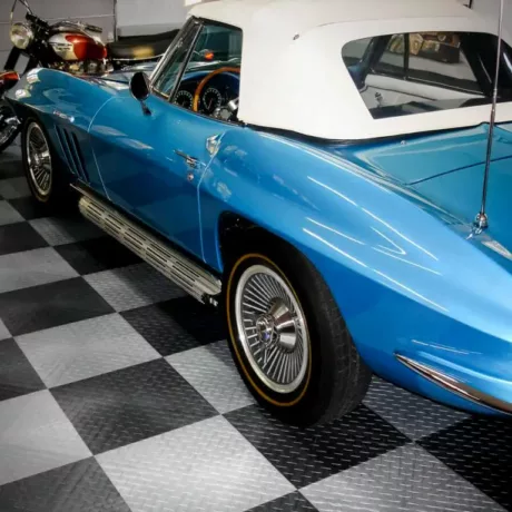 corvette triumph xl 1024x768 1