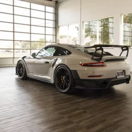 porsche gt2rs luxe auto spa 683x1024 1