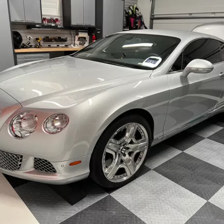 Bentley GT