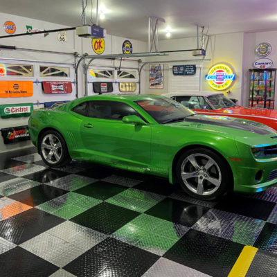 Ron Schaepkens Diamond TuffShield Garage