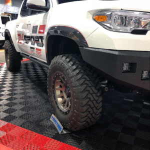 RK Sport off-road vehicle display with Free-Flow
