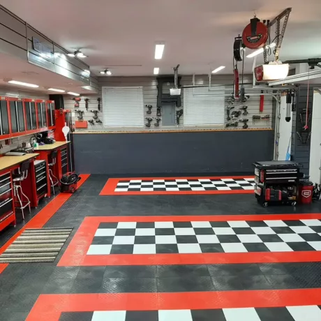 3 car garage