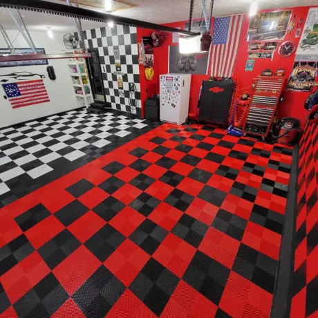 freeflow checkered garage