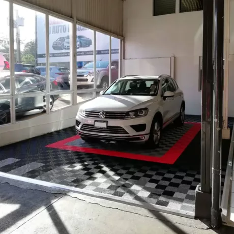 commercial garage vw