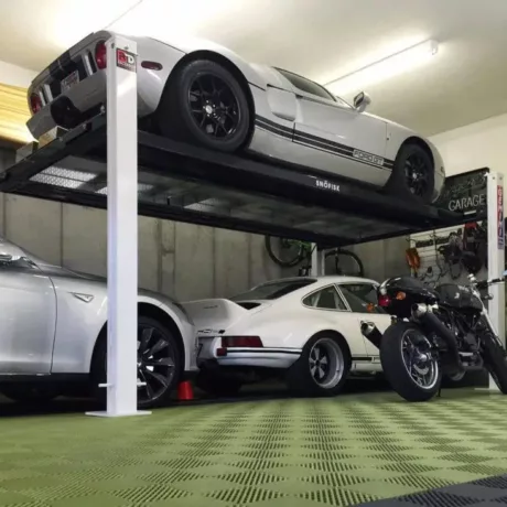 ford gt porsche bmw ducati garage 7 1024x732 1