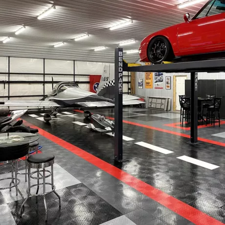 rd ts alloy blk grph red whit airplane lift