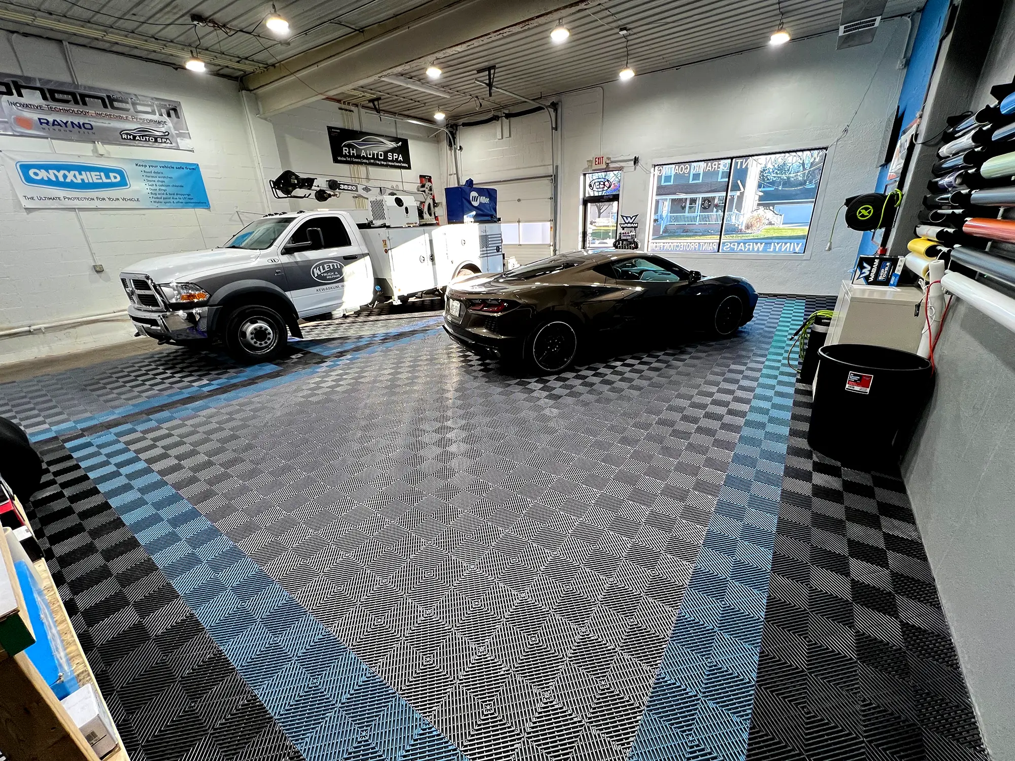 Cool Blue Shop Photo Cool Blue Shop Photo